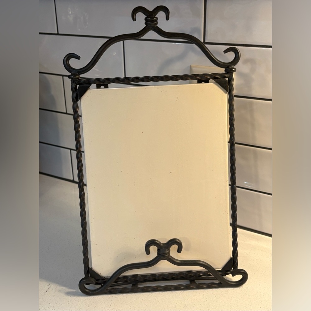 Southern Living at Home Display (dry erase) with Easel Stand